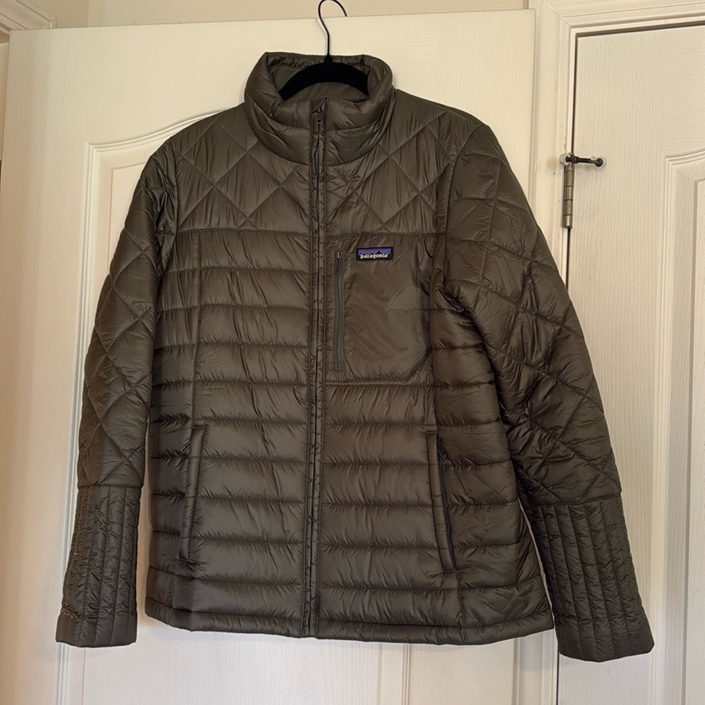 Great condition Patagonia Women's Radalie Jacket, Large